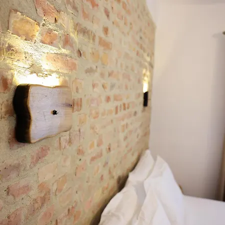 Moin Moin Boutique Hotel *